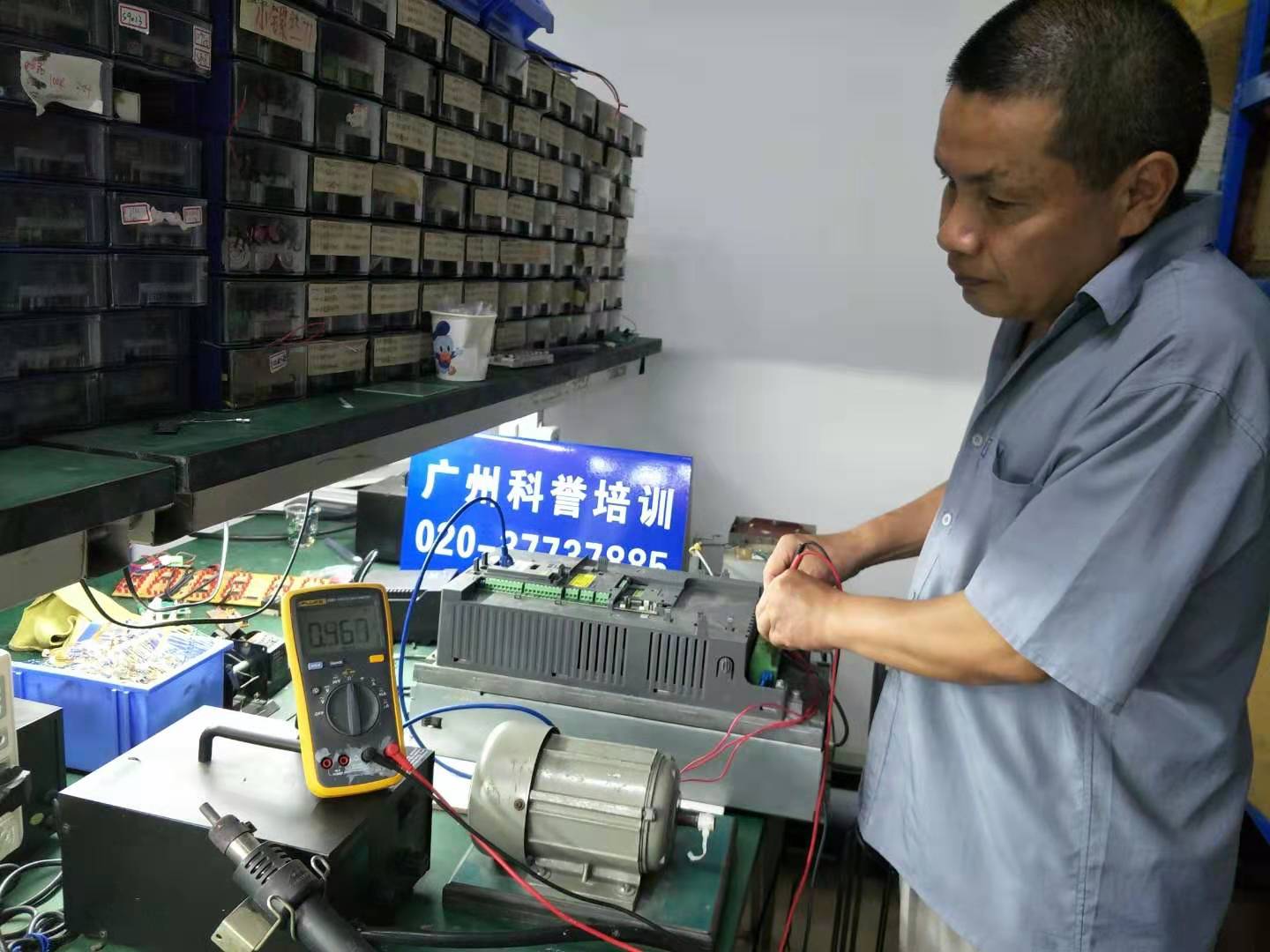 电路板维修方法之电压检测法